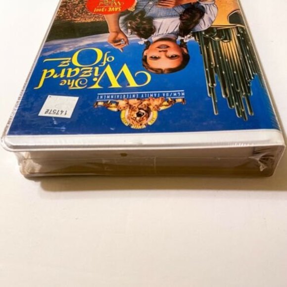 The Wizard of Oz VHS 1996 Clam Shell Packaging Vintage 90s Video Movie Sealed - Picture 12 of 12